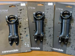 CANNONDALE Potence One Step Alloy Ø1.1/8” Ø31,8mm ±7° 5 CANNONDALE Potence One Step Alloy Ø1.1/8” Ø31,8mm ±7° -BMC || GOBIK || COLNAGO Soldes cannondale potence one step alloy o118 o318mm 7 2