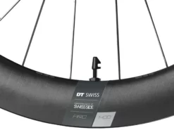 Dt-swiss DT Swiss Roues Carbone ARC 1400 Dicut® DB 50mm Disques/tubeless Ready 2023 12 Dt-swiss DT Swiss Roues Carbone ARC 1400 Dicut® DB 50mm Disques/tubeless Ready 2023 -BMC || GOBIK || COLNAGO Soldes dt swiss roues carbone arc 1400 dicut db 50mm disquestubeless ready 2023 4