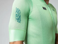 GOBIK Carrera 2.0 Unisex Mantis Maillot Manches Courtes Warm 2023 12 GOBIK Carrera 2.0 Unisex Mantis Maillot Manches Courtes Warm 2023 -BMC || GOBIK || COLNAGO Soldes gobik carrera 20 unisex mantis maillot manches courtes warm 2023 4