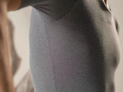 GOBIK Cell Skin Man Maillot Manche Courte Cold 2023 8 GOBIK Cell Skin Man Maillot Manche Courte Cold 2023 -BMC || GOBIK || COLNAGO Soldes gobik cell skin man maillot manche courte cold 2023 3