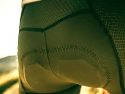 GOBIK Cuissard Court Absolute Army 5.0 K10 Warm 2022 9 GOBIK Cuissard Court Absolute Army 5.0 K10 Warm 2022 -BMC || GOBIK || COLNAGO Soldes gobik cuissard court absolute army 50 k10 warm 2022 3