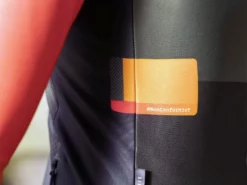 GOBIK SuperCobble Borneo Maillot Manche Longue Cold 2023 7 GOBIK SuperCobble Borneo Maillot Manche Longue Cold 2023 -BMC || GOBIK || COLNAGO Soldes gobik supercobble borneo maillot manche longue cold 2023 3