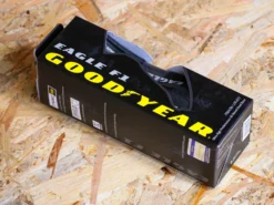 Goodyear Bicycle Tires GOODYEAR Eagle F1 Pneu Souple Tubeless Black & Tan - 700x25c 700x28c 700x30c 5 Goodyear Bicycle Tires GOODYEAR Eagle F1 Pneu Souple Tubeless Black & Tan - 700x25c 700x28c 700x30c -BMC || GOBIK || COLNAGO Soldes goodyear eagle f1 pneu souple tubeless black tan 700x25c 700x28c 2