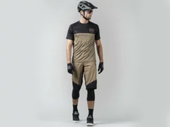 Kenny Racing KENNY Charger Short Enduro/freeride Kaki 2022 5 Kenny Racing KENNY Charger Short Enduro/freeride Kaki 2022 -BMC || GOBIK || COLNAGO Soldes kenny charger short endurofreeride kaki 2022 2