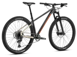 MONDRAKER Chrono DC VTT Graphite Grey Orange 2023 -BMC || GOBIK || COLNAGO Soldes mondraker chrono dc vtt graphite grey orange 2023 2