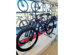 MONDRAKER Superfoxy VTT Enduro Black Cherry Red 2022 -BMC || GOBIK || COLNAGO Soldes mondraker superfoxy vtt enduro black cherry red 2022 2