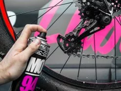 MUC-OFF MO-94 Dégrippant / Lubrifiant - Aérosol 750ml -BMC || GOBIK || COLNAGO Soldes muc off mo 94 degrippant lubrifiant aerosol 750ml 2