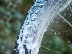 MUC-OFF Nano Tech Nettoyant Instantané Pour Vélo - Spray 1L 12 MUC-OFF Nano Tech Nettoyant Instantané Pour Vélo - Spray 1L -BMC || GOBIK || COLNAGO Soldes muc off nano tech nettoyant instantane pour velo spray 1l 5