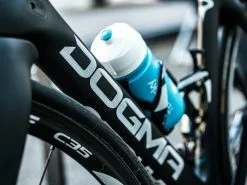 MUC-OFF Pack Bike Care Nettoyant Vélo Spray 1L + Lustrant Aérosol 500ml -BMC || GOBIK || COLNAGO Soldes muc off pack bike care nettoyant velo spray 1l lustrant aerosol 500ml 7