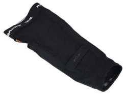 Racer Protective Gear RACER Genouillères VTT Mountain Knee 2 D30 -BMC || GOBIK || COLNAGO Soldes racer genouilleres vtt mountain knee 2 d30 2