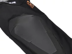 Racer Protective Gear RACER Genouillères VTT Mountain Knee 2 D30 -BMC || GOBIK || COLNAGO Soldes racer genouilleres vtt mountain knee 2 d30 3