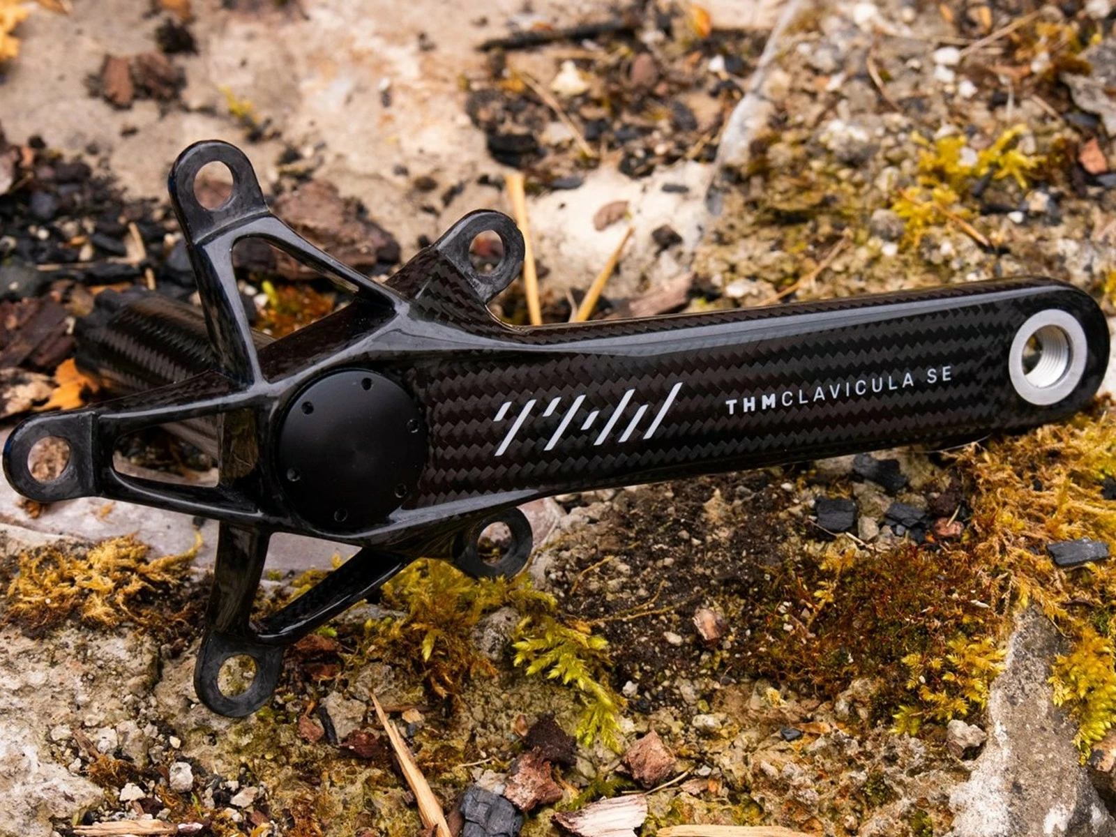 THM Carbones Pédalier Clavicula SE Road Brillant Compact 110 BCD 7 THM Carbones Pédalier Clavicula SE Road Brillant Compact 110 BCD – Image 7