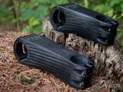 THM Carbones Potence Tibia Carbone Ultralight Ø1.1/8” Ø31,8mm 6° 18 THM Carbones Potence Tibia Carbone Ultralight Ø1.1/8” Ø31,8mm 6° -BMC || GOBIK || COLNAGO Soldes thm carbones potence tibia carbone ultralight o118 o318mm 6 8